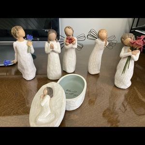 6 pieces Willow Tree Angels. SET